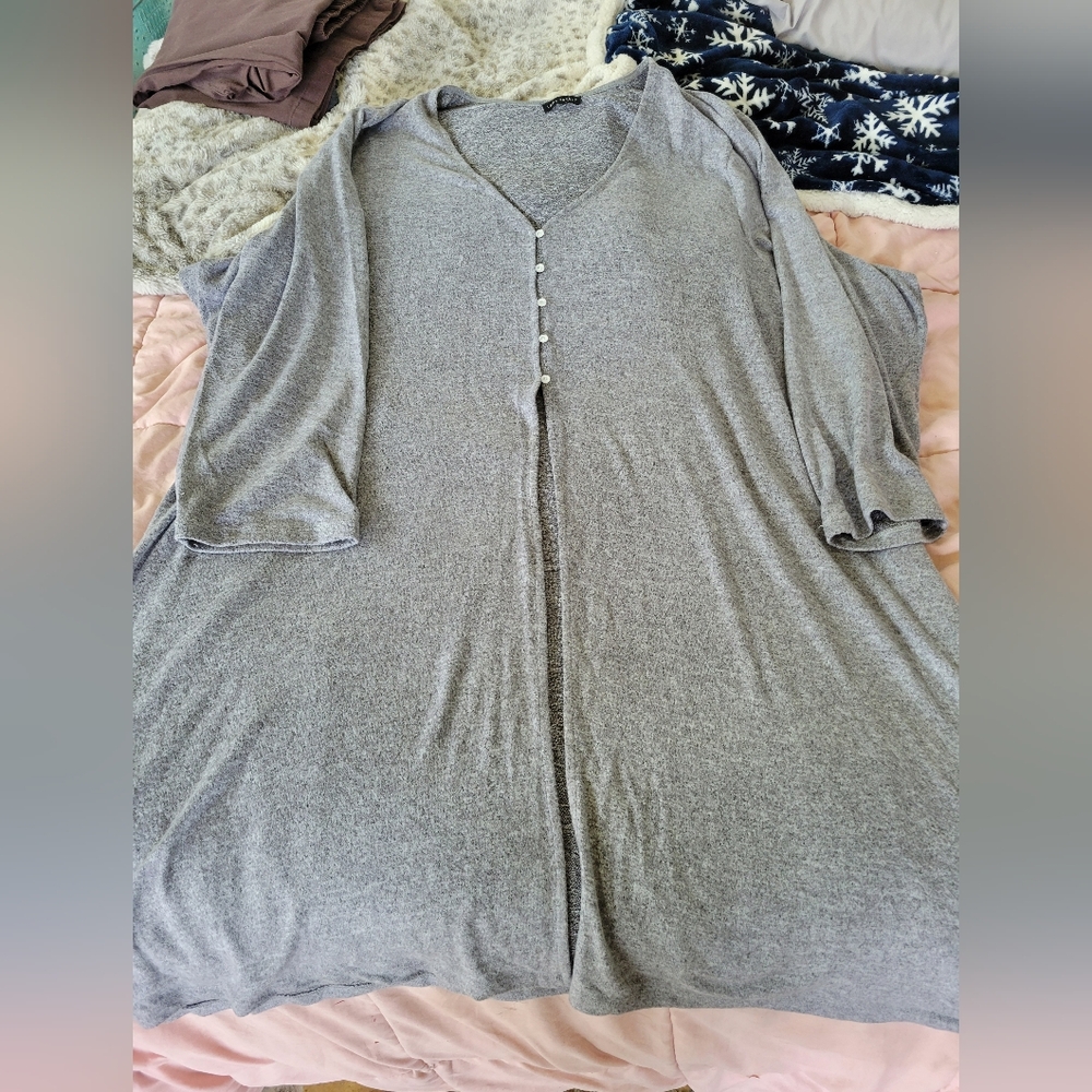 Lane Bryant light grey long sleeve super soft duster size 38/40